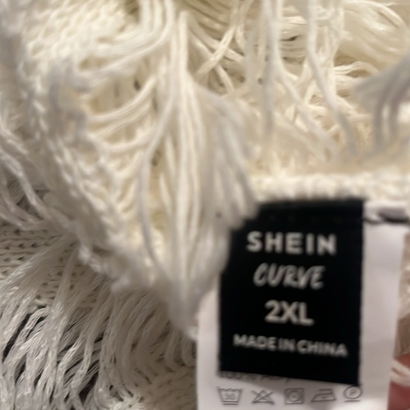 SHEIN Curve Beach Cover-up V-neck Pullover Hollow-out Loose Sexy - Picture 4 of 4